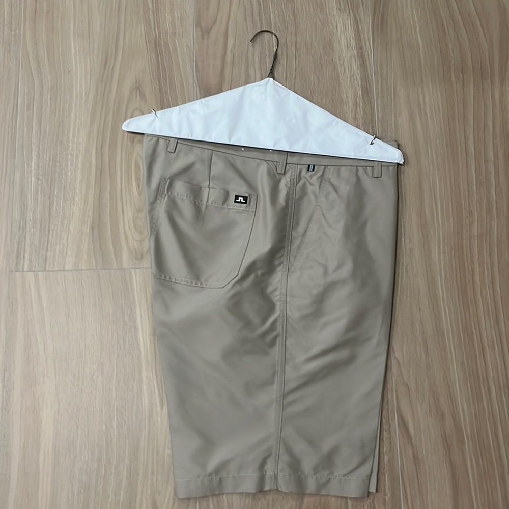 J.LINDEBERG shorts